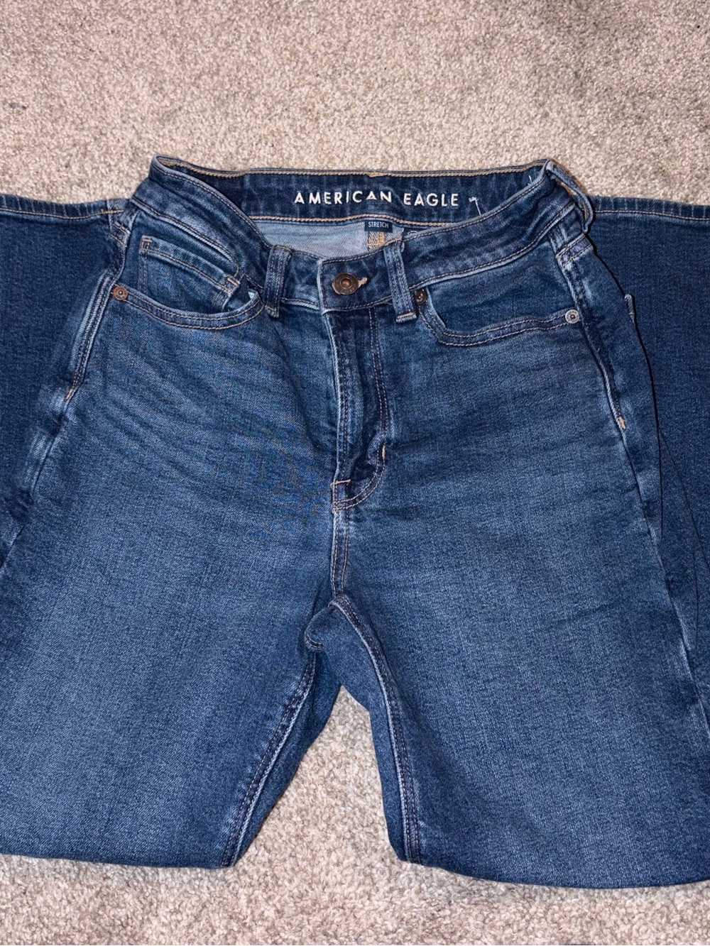 American Eagle Outfitters Women’s Medium Blue Stretch Mom Jeans
